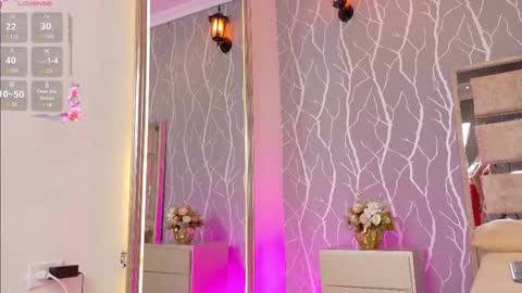 julia_rivers online show from 12-21-25, 01:40