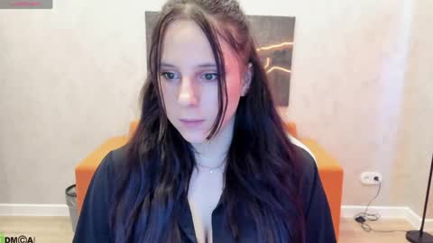 Julia Shyy online show from 05-07-26, 01:00