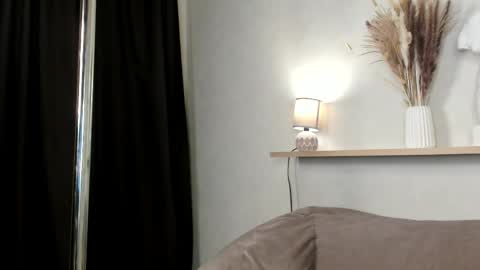 Snapshot of julia_suny chatting on 05-29-26, 01:14 julia_suny online show from 05-29-26, 01:14