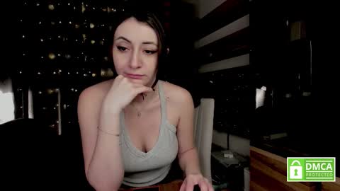 julia_t_mog online show from 03-19-26, 10:25