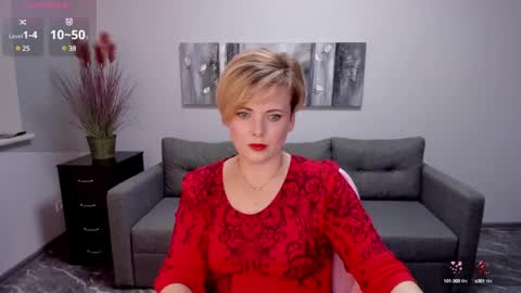 Julia online show from 02-22-25, 01:13