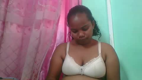 Snapshot of juliah02 chatting on 01-24-25, 05:42 juliah02 online show from 01-24-25, 05:42