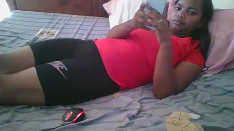 Snapshot of juliah02 chatting on 02-26-25, 10:04 juliah02 online show from 02-26-25, 10:04