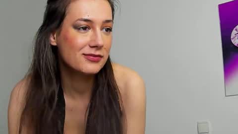 JuliaHunt online show from 11-24-25, 05:40