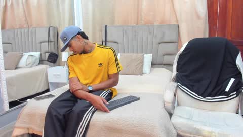 Snapshot of julian_billy chatting on 12-28-24, 04:52 julian billy online show from 12-28-24, 04:52