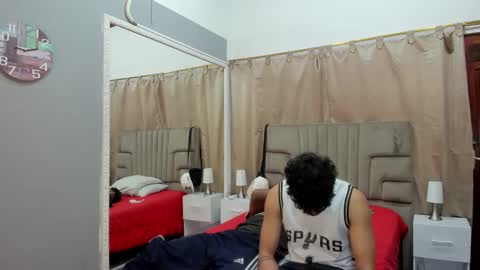 Snapshot of julian_billy chatting on 02-01-25, 02:34 julian billy online show from 02-01-25, 02:34