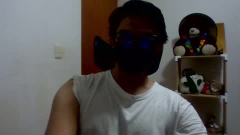 Snapshot of julian_mora7 chatting on 03-05-25, 02:14 Julian Mora online show from 03-05-25, 02:14