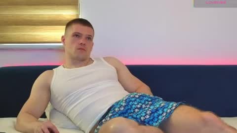 julian_turner online show from 05-18-26, 01:06
