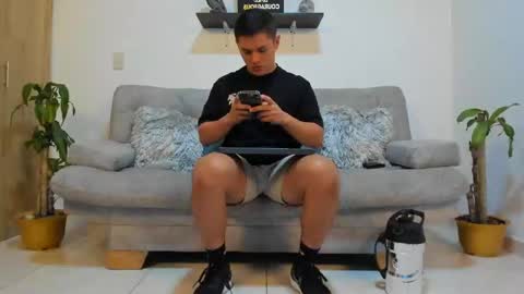 julian_wallace online show from 01-20-25, 02:25