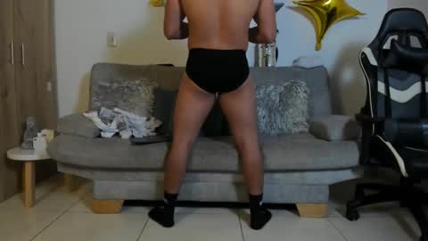 julian_wallace online show from 09-19-25, 05:02