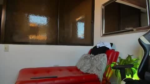 julian_wallace online show from 05-05-26, 10:18