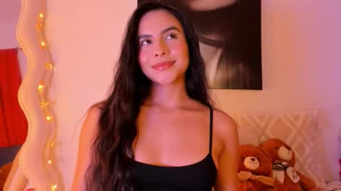 Snapshot of juliana_cute_22 chatting on 03-13-26, 01:12 Juliana online show from 03-13-26, 01:12
