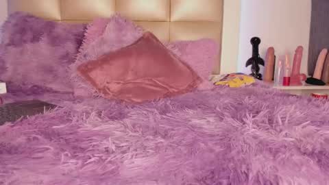 juliana_js_ online show from 11-07-25, 08:58