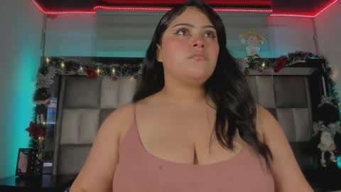 juliana_js_ online show from 12-17-25, 03:56