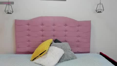 Juliana online show from 02-25-26, 01:54