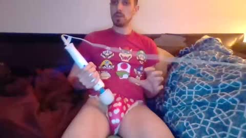 Snapshot of julianjj2001 chatting on 02-04-25, 12:51 julianjj2001 online show from 02-04-25, 12:51