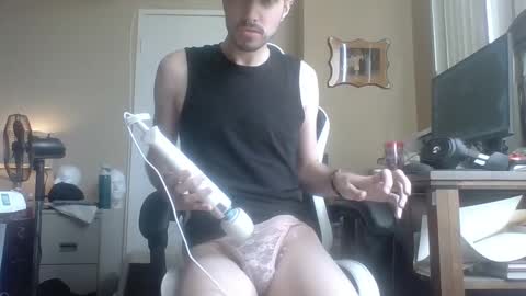 Snapshot of julianjj2001 chatting on 09-08-25, 07:13 julianjj2001 online show from 09-08-25, 07:13