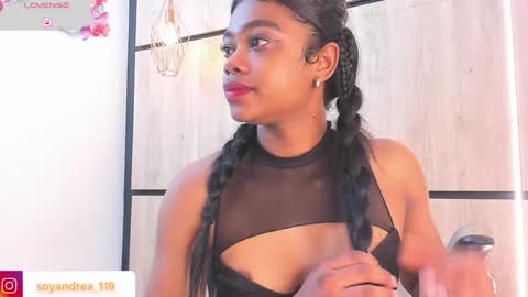 Snapshot of julianna_smith chatting on 01-14-25, 05:51 ANDREA online show from 01-14-25, 05:51
