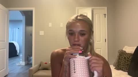 Julianna Peyton online show from 07-13-26, 02:36