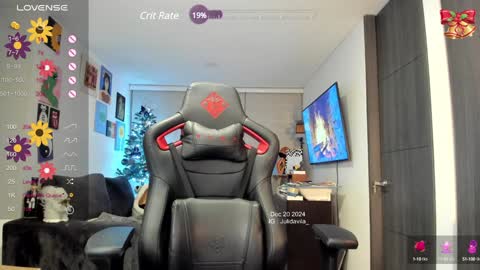 Snapshot of julidavila chatting on 12-21-24, 01:15 Jeimy Help me to reach 100 thumbs up online show from 12-21-24, 01:15