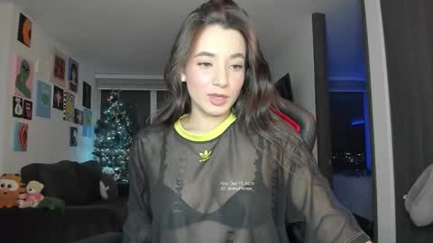 Jeimy Help me to reach 100 thumbs up online show from 12-16-25, 01:54