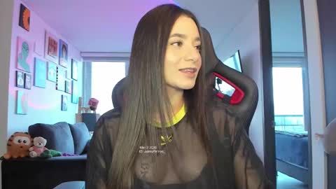 Jeimy Help me to reach 100 thumbs up online show from 03-02-26, 10:38