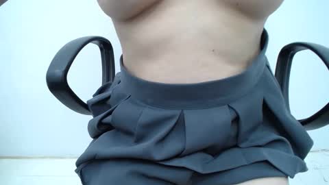 julie9x online show from 11-08-25, 09:13