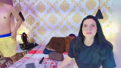 Snapshot of julie_tommy chatting on 01-26-25, 03:38 Julie and Tommy. online show from 01-26-25, 03:38