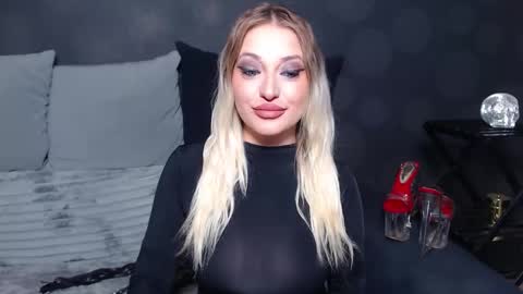 julia online show from 02-13-26, 12:50