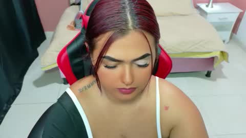   julieta online show from 05-07-26, 02:55