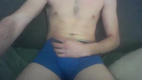 Snapshot of julien6100 chatting on 01-12-25, 12:28 Juju online show from 01-12-25, 12:28