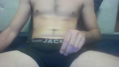 Snapshot of julien6100 chatting on 10-14-25, 10:27 Juju online show from 10-14-25, 10:27