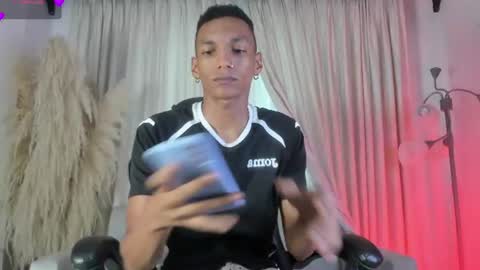 Julien online show from 07-01-26, 11:34