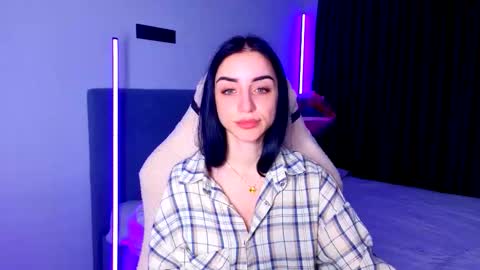 juliet_lu online show from 03-19-26, 07:56