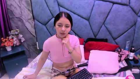 Julieta online show from 05-31-26, 09:05