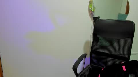 julieta_star69 online show from 09-18-25, 01:18