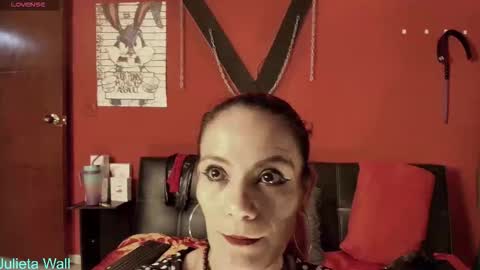 Julieta wall online show from 02-09-26, 12:14