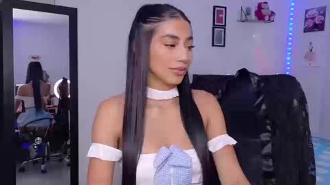 Julieta online show from 03-13-26, 01:29