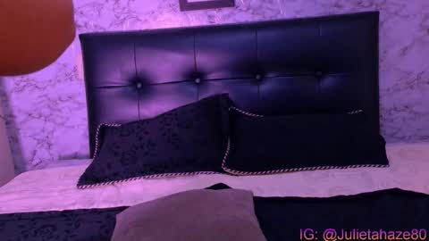 Julietahazze online show from 03-29-26, 04:23