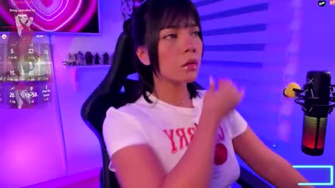 Julieta  online show from 10-23-25, 12:10