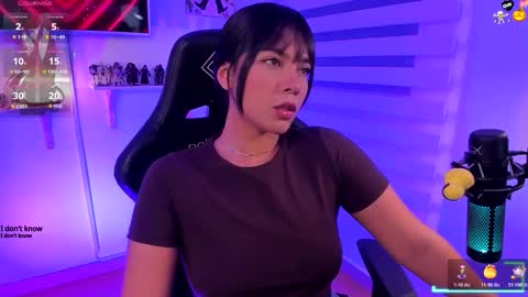 Julieta  online show from 10-31-25, 01:28