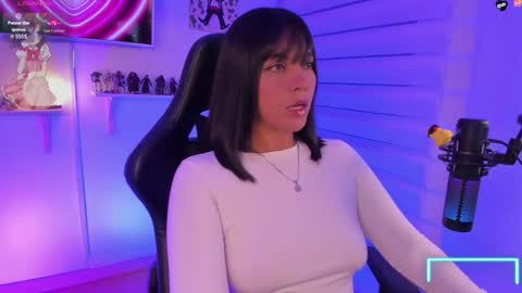 Julieta  online show from 11-17-25, 03:23