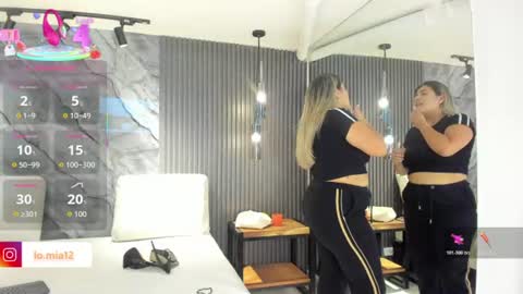 Snapshot of julietha_taylor chatting on 06-17-26, 02:14 Julietha online show from 06-17-26, 02:14