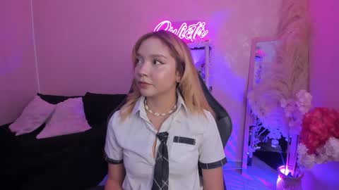 Julieth online show from 02-09-26, 08:24