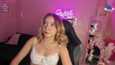 Julieth online show from 03-13-26, 11:22