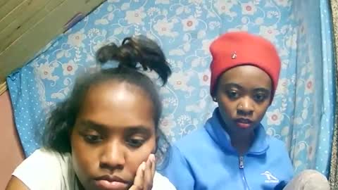 Snapshot of juliette9794 chatting on 09-23-25, 04:21 juliette9794 online show from 09-23-25, 04:21