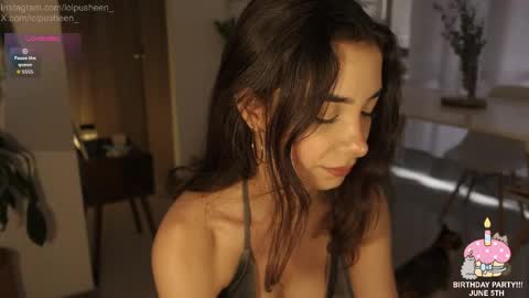 Snapshot of juliette_dee chatting on 06-02-26, 09:50 Juliette Dee online show from 06-02-26, 09:50