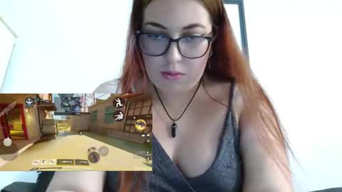 Snapshot of juliette_swann chatting on 01-12-26, 06:57 Juliette Swann online show from 01-12-26, 06:57