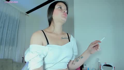 Snapshot of juliieta_swet chatting on 11-02-25, 12:57 juliieta_swet online show from 11-02-25, 12:57