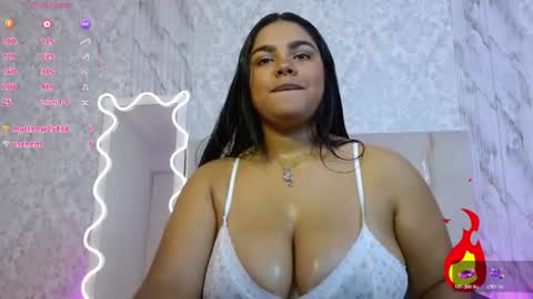 Snapshot of juliieta_tay chatting on 07-05-26, 04:19 juliieta_tay online show from 07-05-26, 04:19